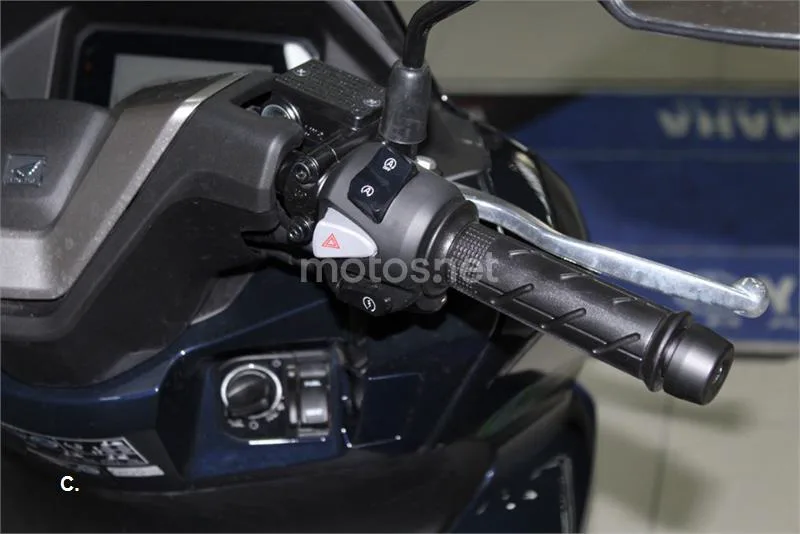 Honda PCX 125 – Vista 8