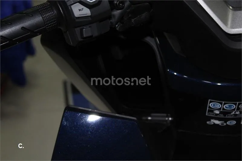 Honda PCX 125 – Vista 10