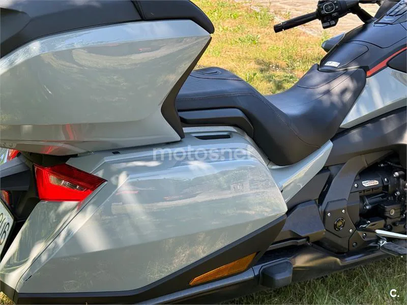 Honda Gold Wing – Vista 5