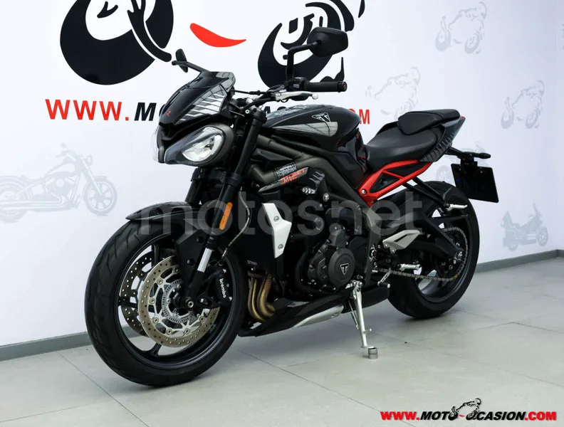Triumph Street Triple 765 – Vista 8