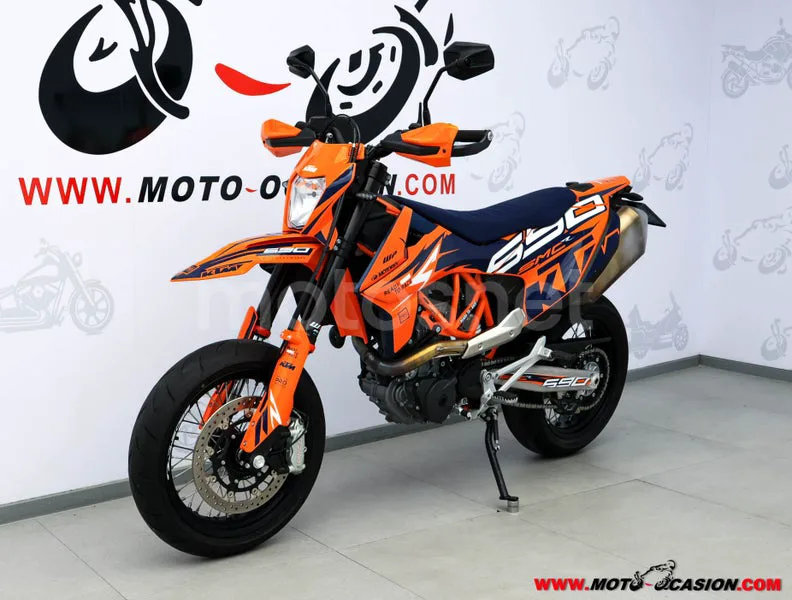 KTM 690 SMC R – Vista 8