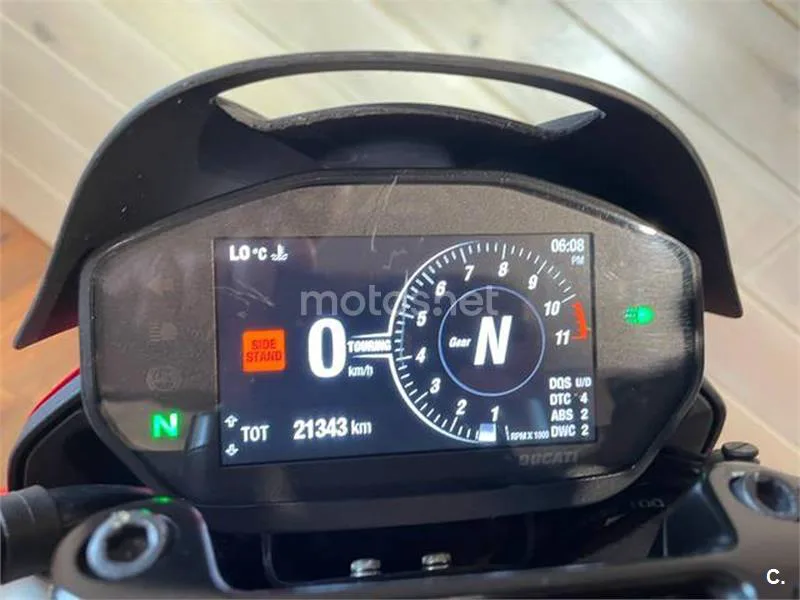 Ducati Hypermotard – Vista 13