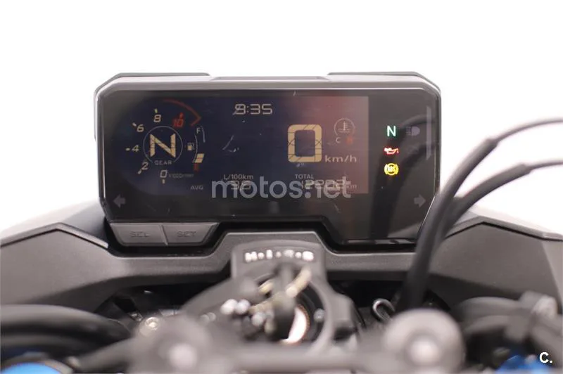 Honda CB 500 F – Vista 5