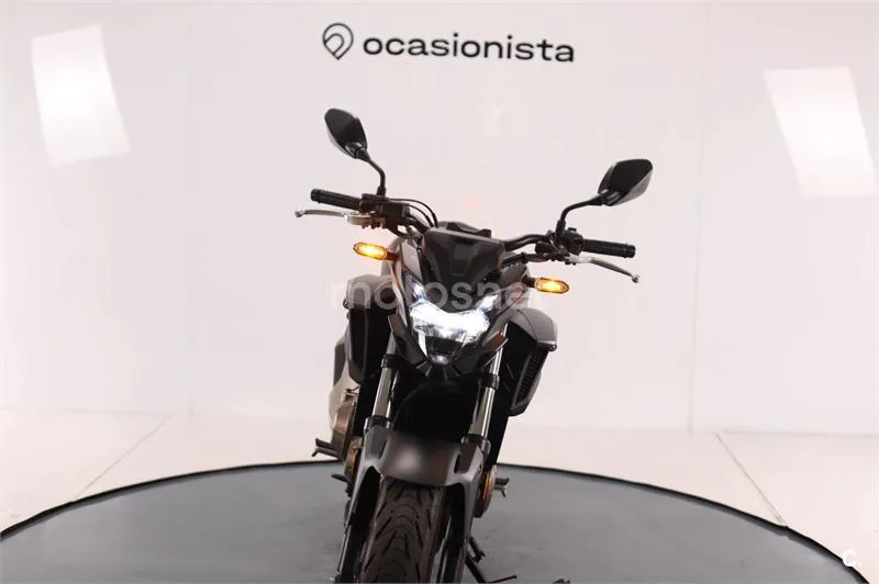 Honda CB 500 F – Vista 8