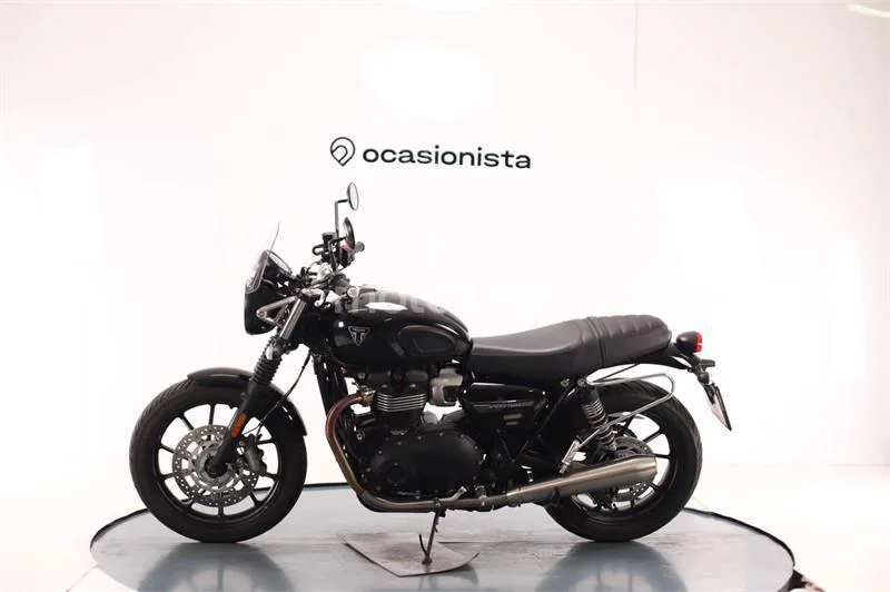 Triumph Speed Twin 900 – Vista 4