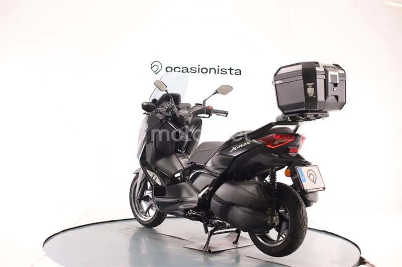 Yamaha XMAX 300 – Vista 3