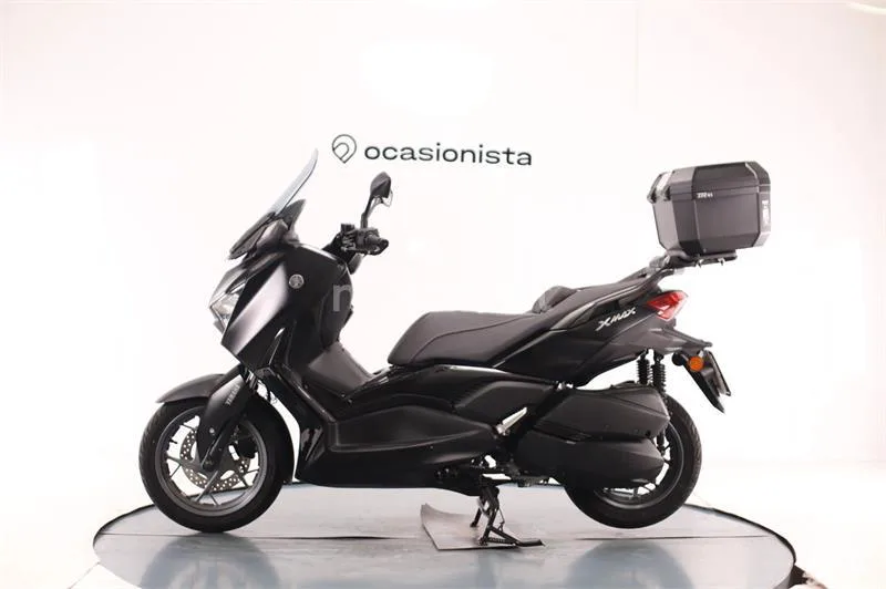 Yamaha XMAX 300 – Vista 4