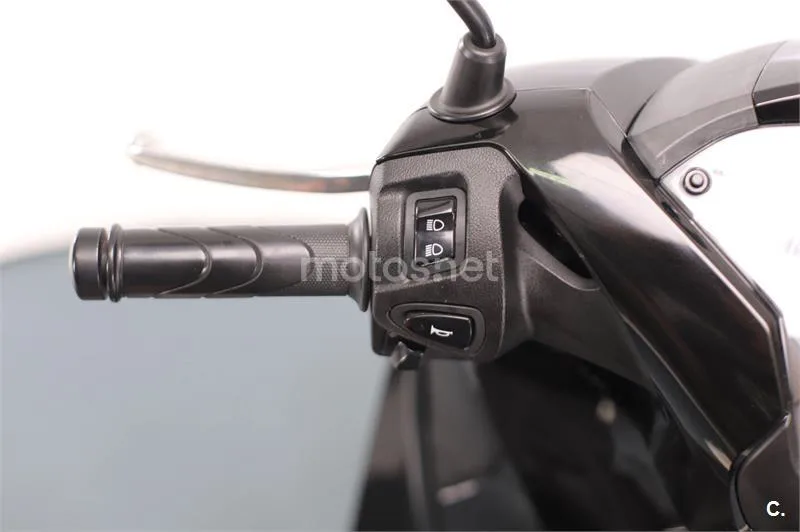 Honda SH 125i – Vista 7