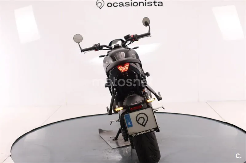Triumph Trident 660 – Vista 9