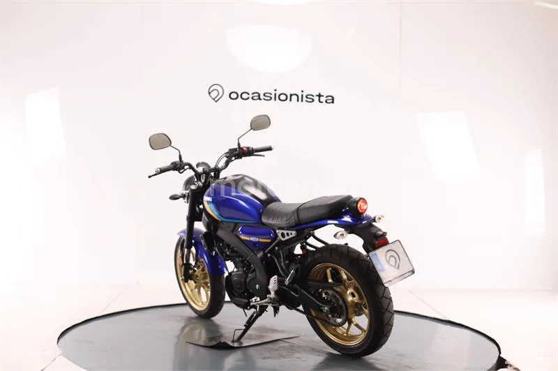 Yamaha XSR 125 – Vista 3