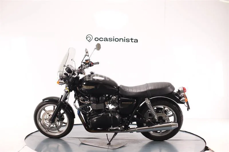 Triumph Bonneville T100 – Vista 4