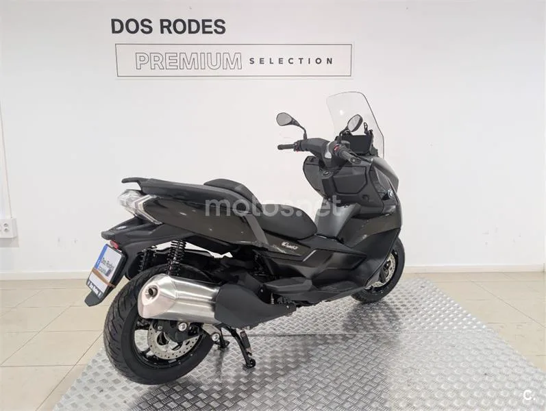 BMW C 400 GT – Vista 7