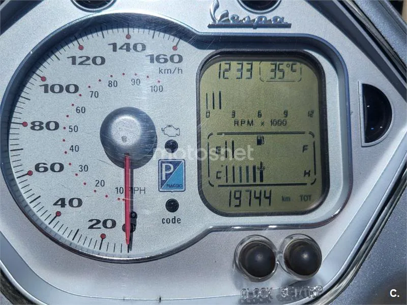 Vespa GTS 250 2900 € 2006 Alicante - 2