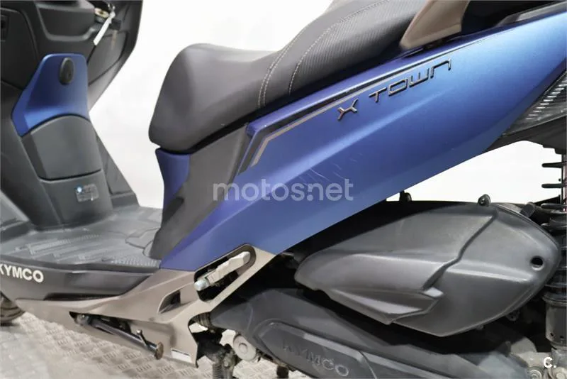 Kymco X-Town CT 125 – Vista 14