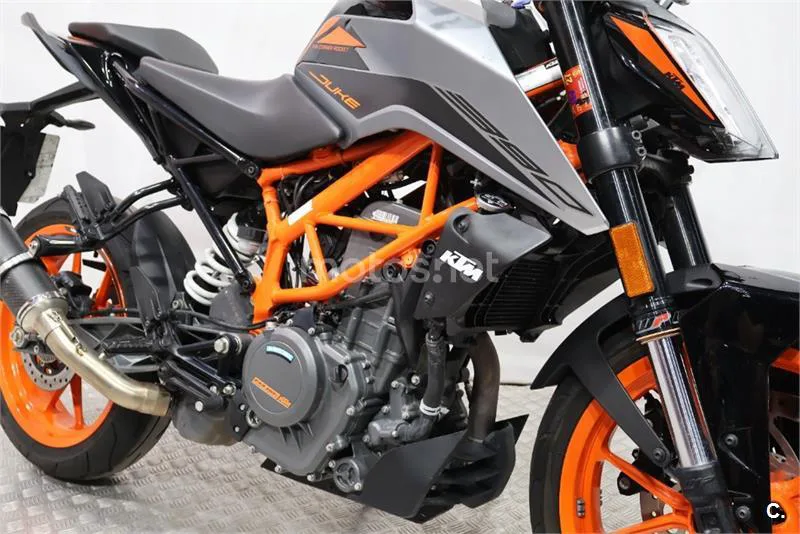 KTM 390 – Vista 12