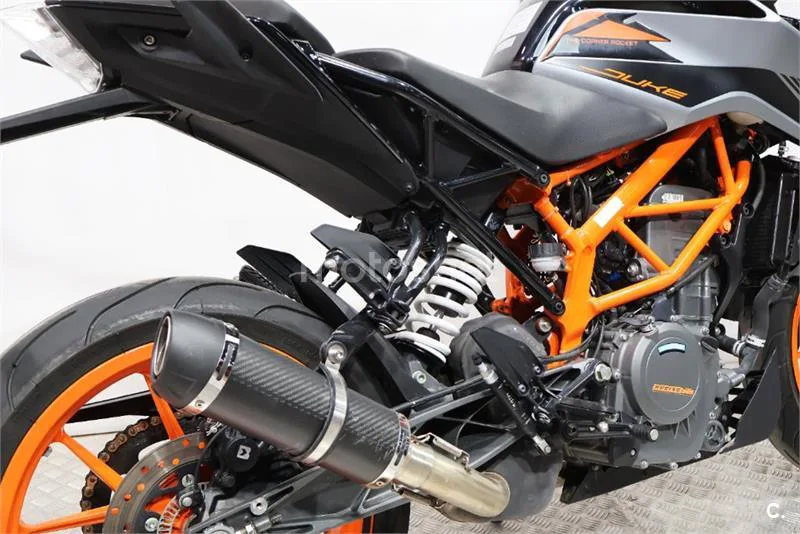 KTM 390 – Vista 15
