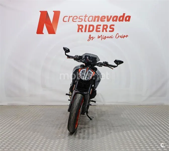 KTM 390 – Vista 5