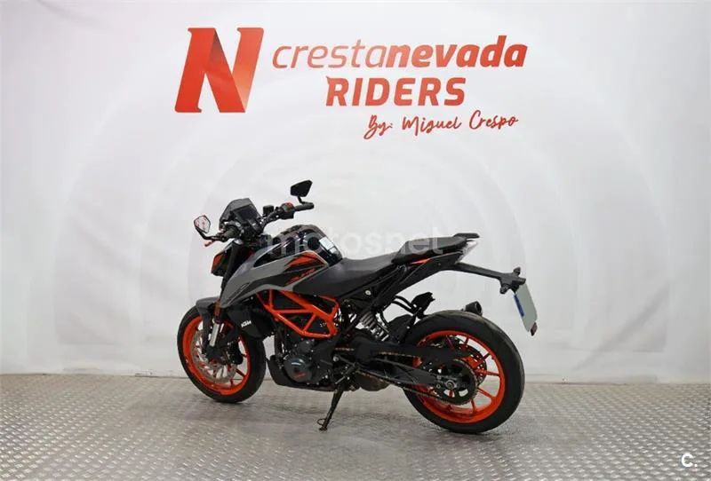 KTM 390 – Vista 10