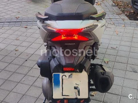 Honda Forza – Vista 4