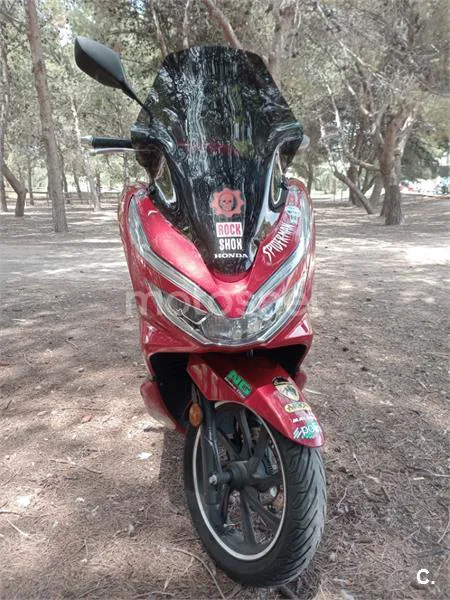 Honda PCX 125 – Vista 4