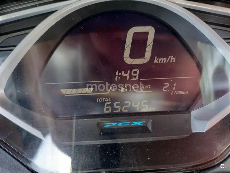 Honda PCX 125 – Vista 10