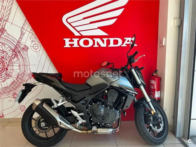 Honda CB 750 Hornet – Vista 4