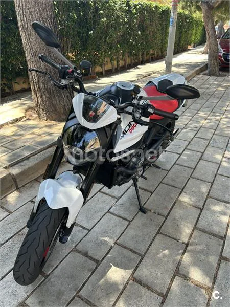 Ducati Monster – Vista 6