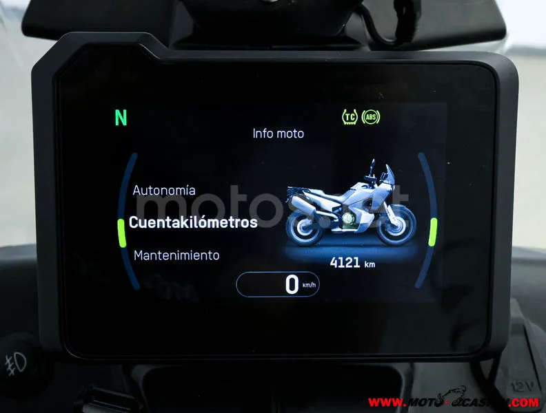 Husqvarna Norden 901 – Vista 6