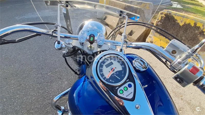 Kawasaki VN 900 Classic – Vista 15