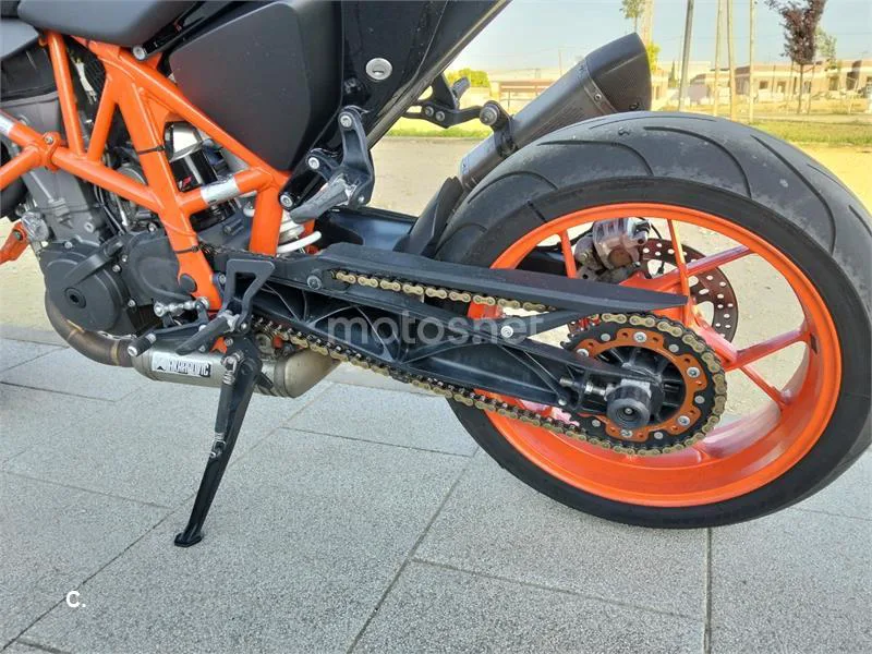 KTM 690 Duke – Vista 5