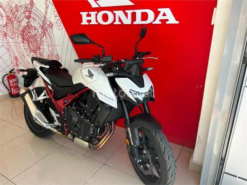 Honda CB 750 Hornet – Vista 5