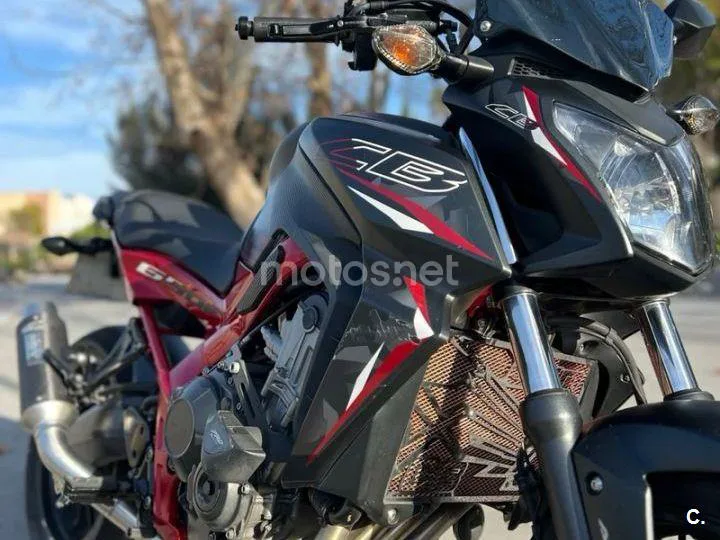 Honda CB650F - Vista 5