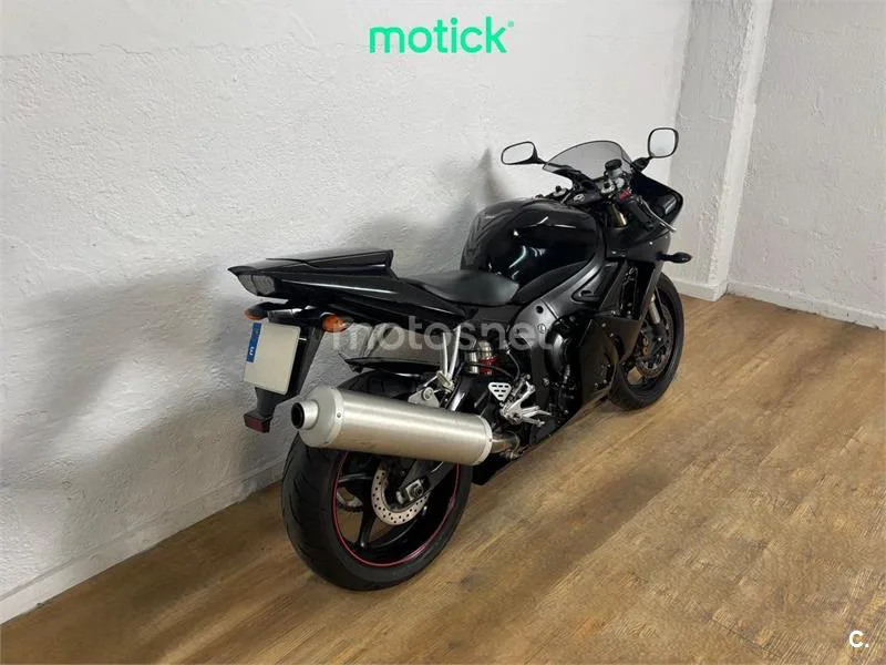 Yamaha R6 – Vista 10