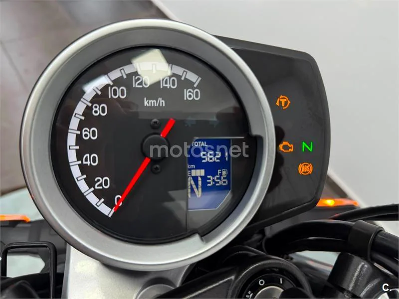 Honda GB 350 S – Vista 14