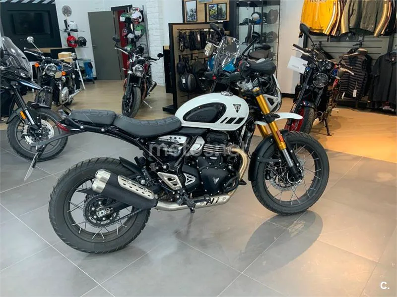 Triumph Scrambler 400 XC 6299 € 2025 Murcia - 2
