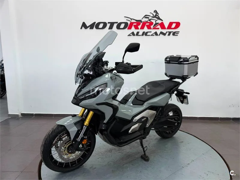 Honda X-ADV – Vista 12
