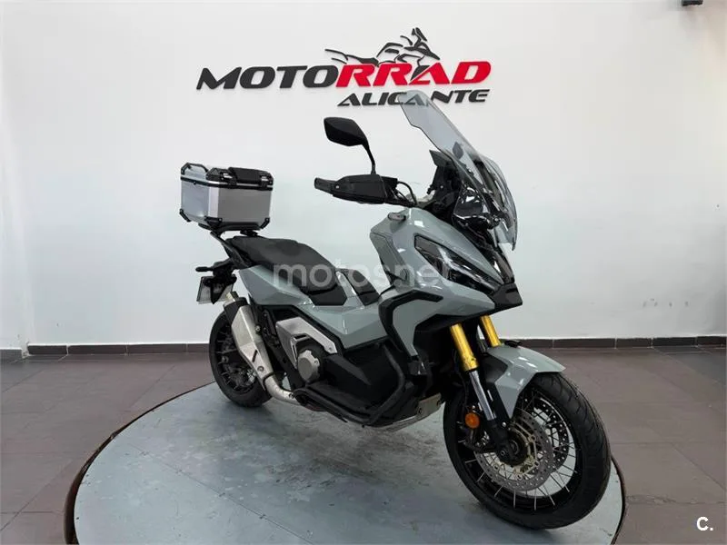 Honda X-ADV – Vista 14
