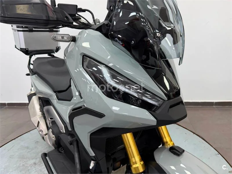 Honda X-ADV – Vista 18