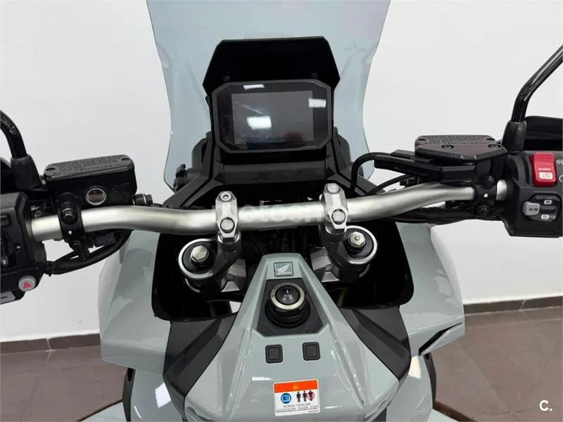 Honda X-ADV – Vista 9