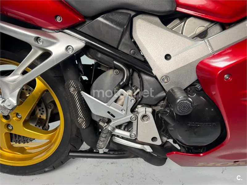Honda VFR 800 – Vista 20