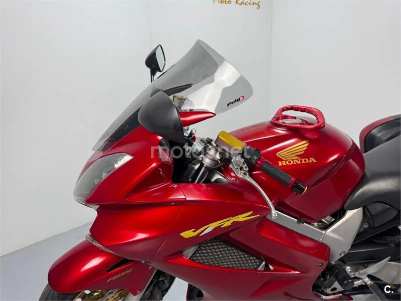 Honda VFR 800 – Vista 4