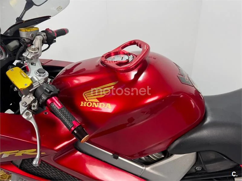 Honda VFR 800 – Vista 8