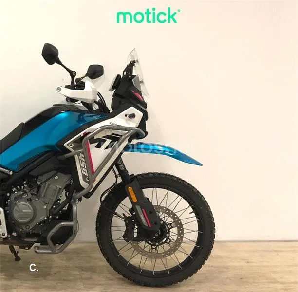 CFMOTO 450MT – Vista 4