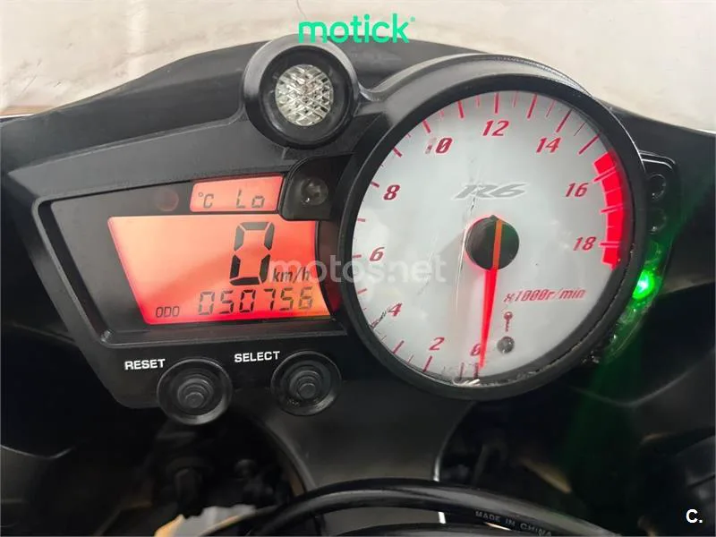 Yamaha R6 – Vista 5