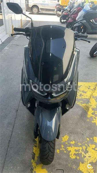 Yamaha NMAX – Vista 3