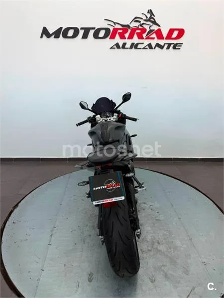 Triumph Daytona 660 – Vista 4