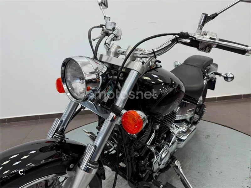 Yamaha XVS 650 Drag Star Classic – Vista 19