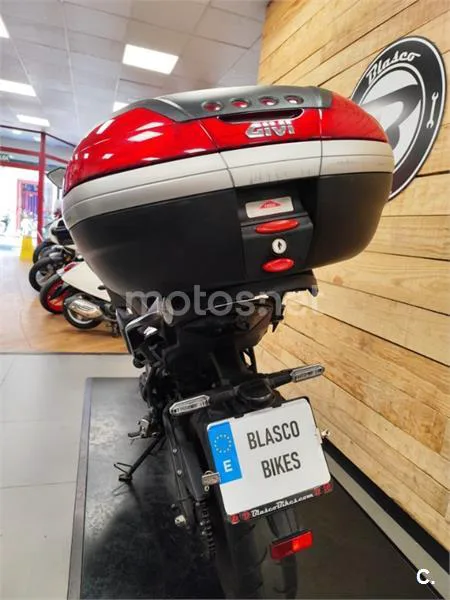 Kawasaki Versys – Vista 15