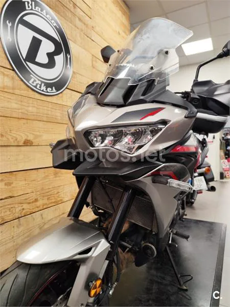 Kawasaki Versys – Vista 20