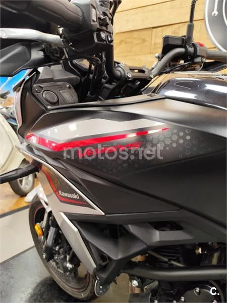 Kawasaki Versys – Vista 5
